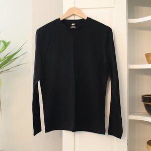 H&M Slim Fit Long Sleeve Tee